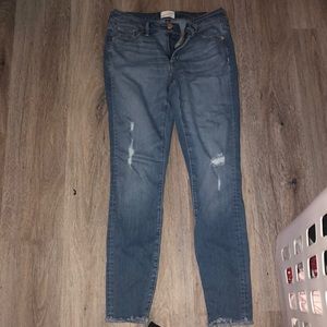 ripped skinny blue jeans